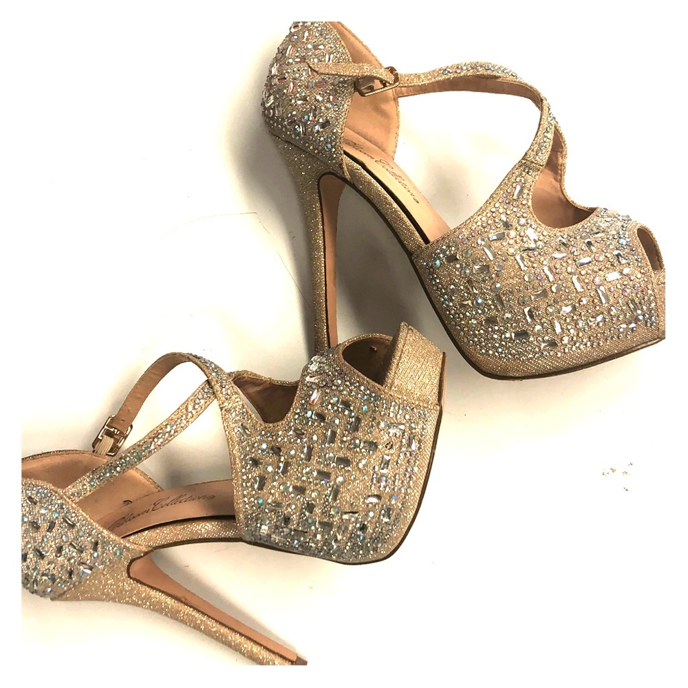 Beautiful like new heels!